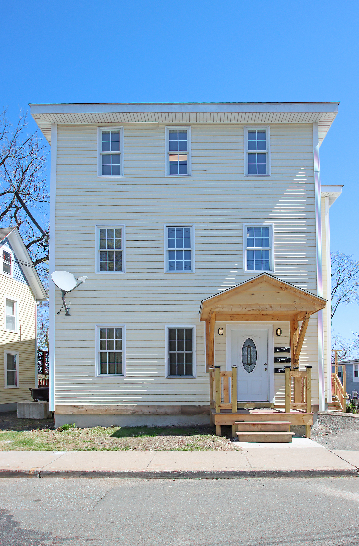 24 Burr Avenue Middletown CT 06457