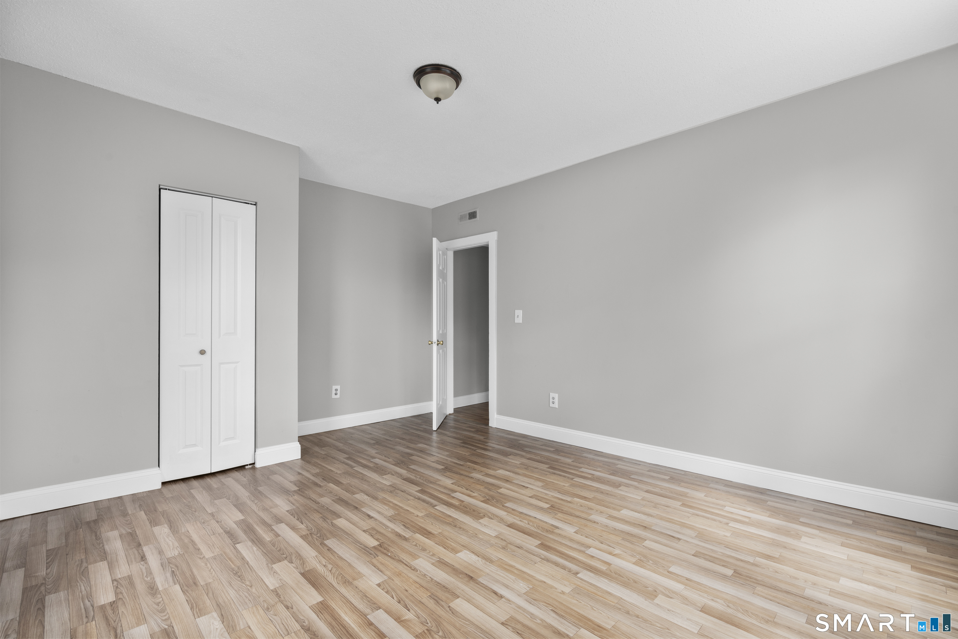 5 Hill Street Waterbury CT 06704