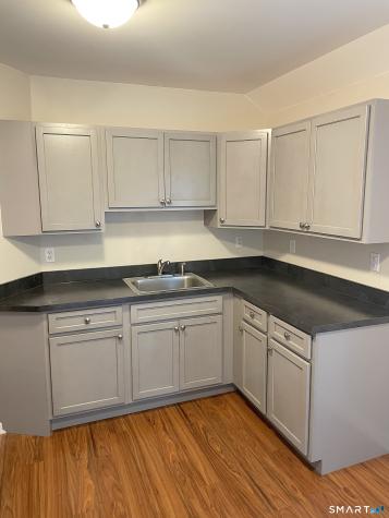 4 Willoughby Street Bristol CT 06010