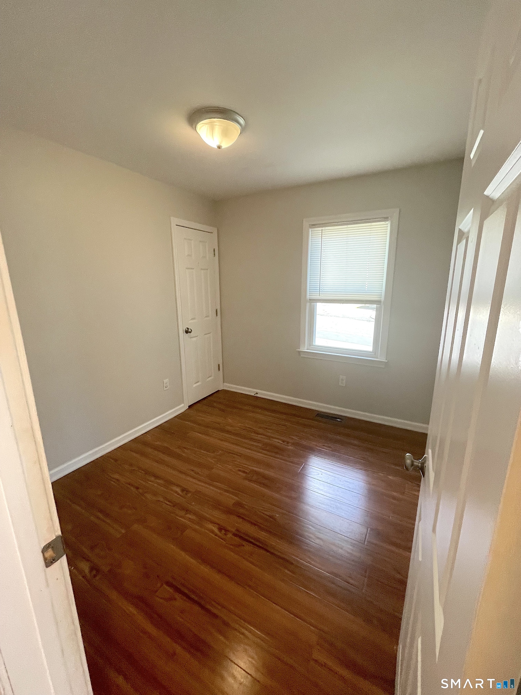 4 Willoughby Street Bristol CT 06010