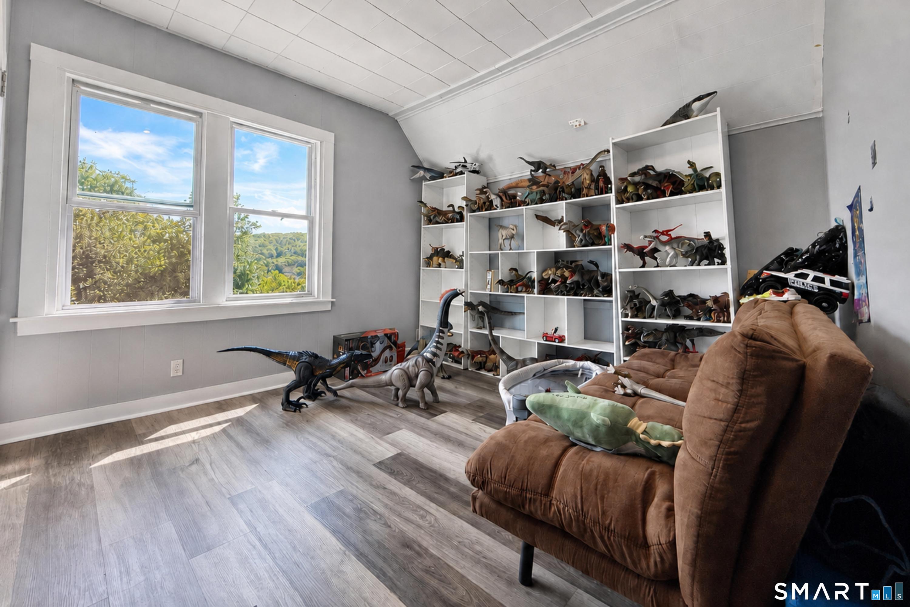 155 Cliff Street Norwich CT 06360