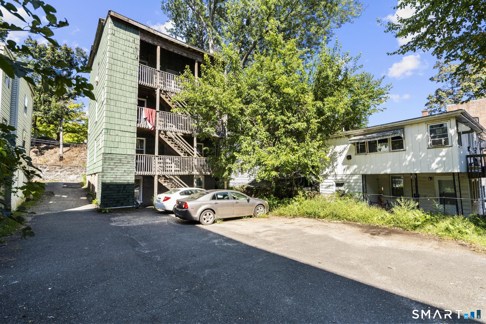 113 Green Street Waterbury CT 06708