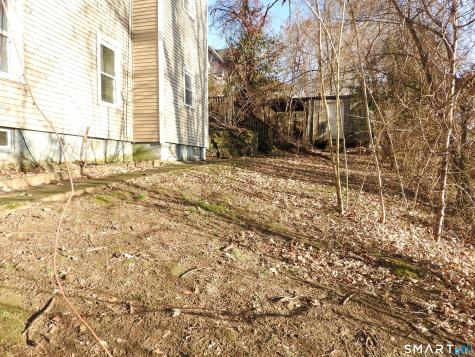 11 Division Street Norwich CT 06360