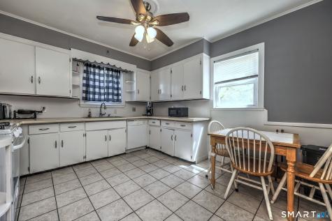 160 Goffe Terrace New Haven CT 06511