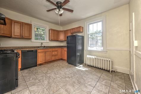 160 Goffe Terrace New Haven CT 06511