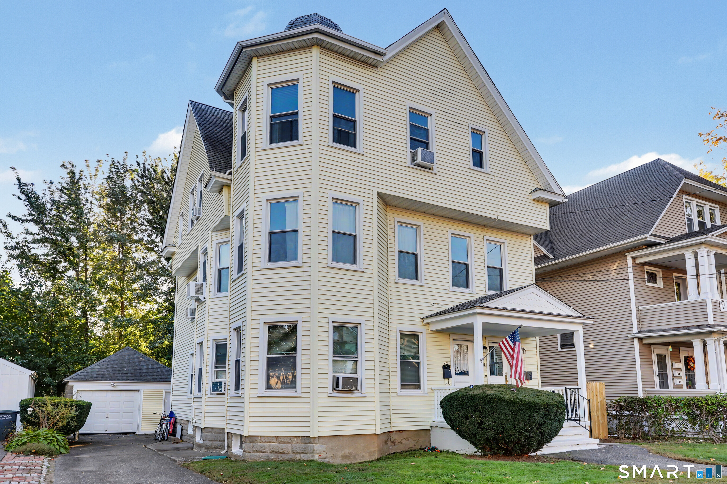 73-75 Fairlawn Avenue Bridgeport CT 06605