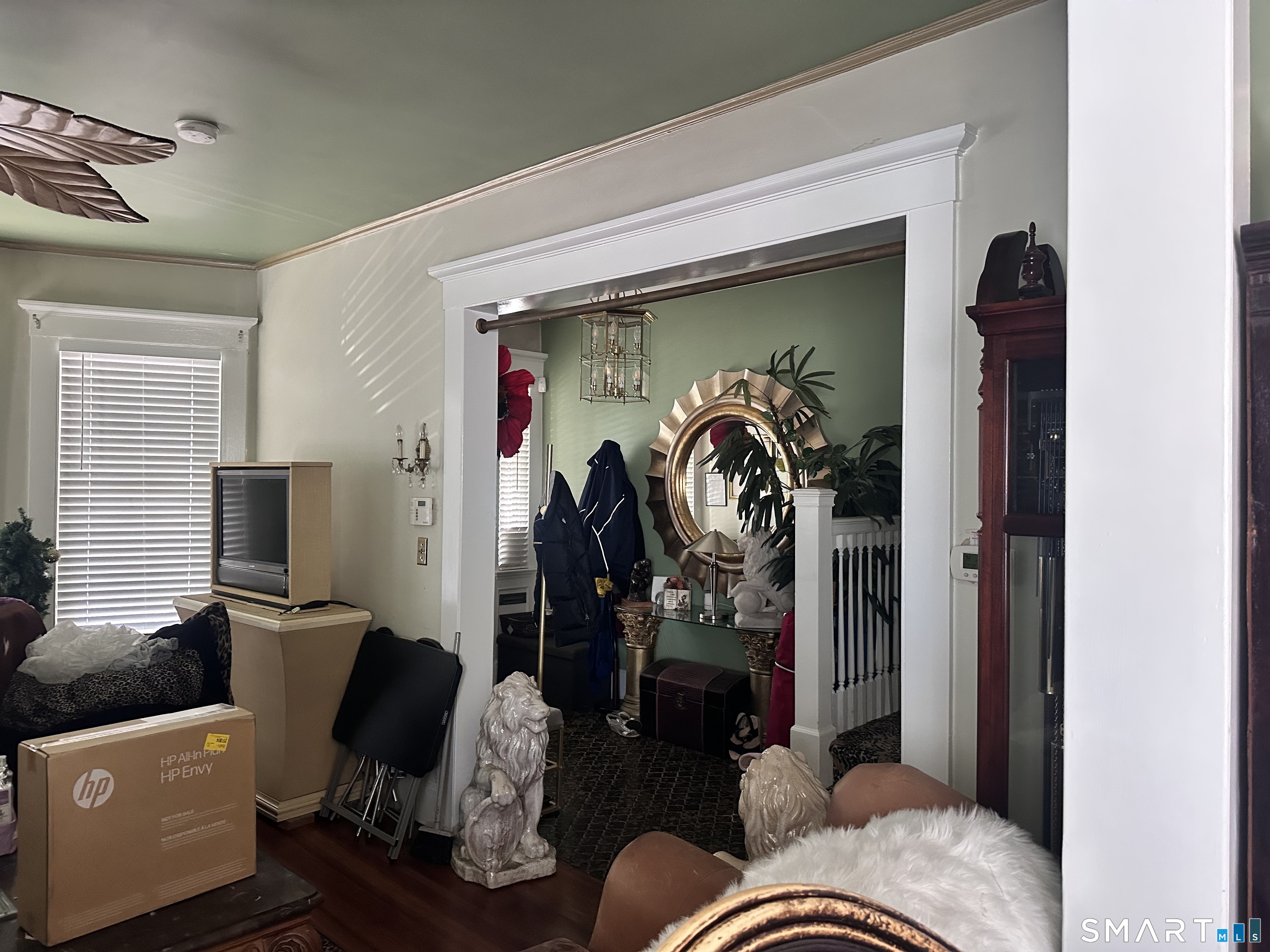 1084 Iranistan Avenue Bridgeport CT 06604