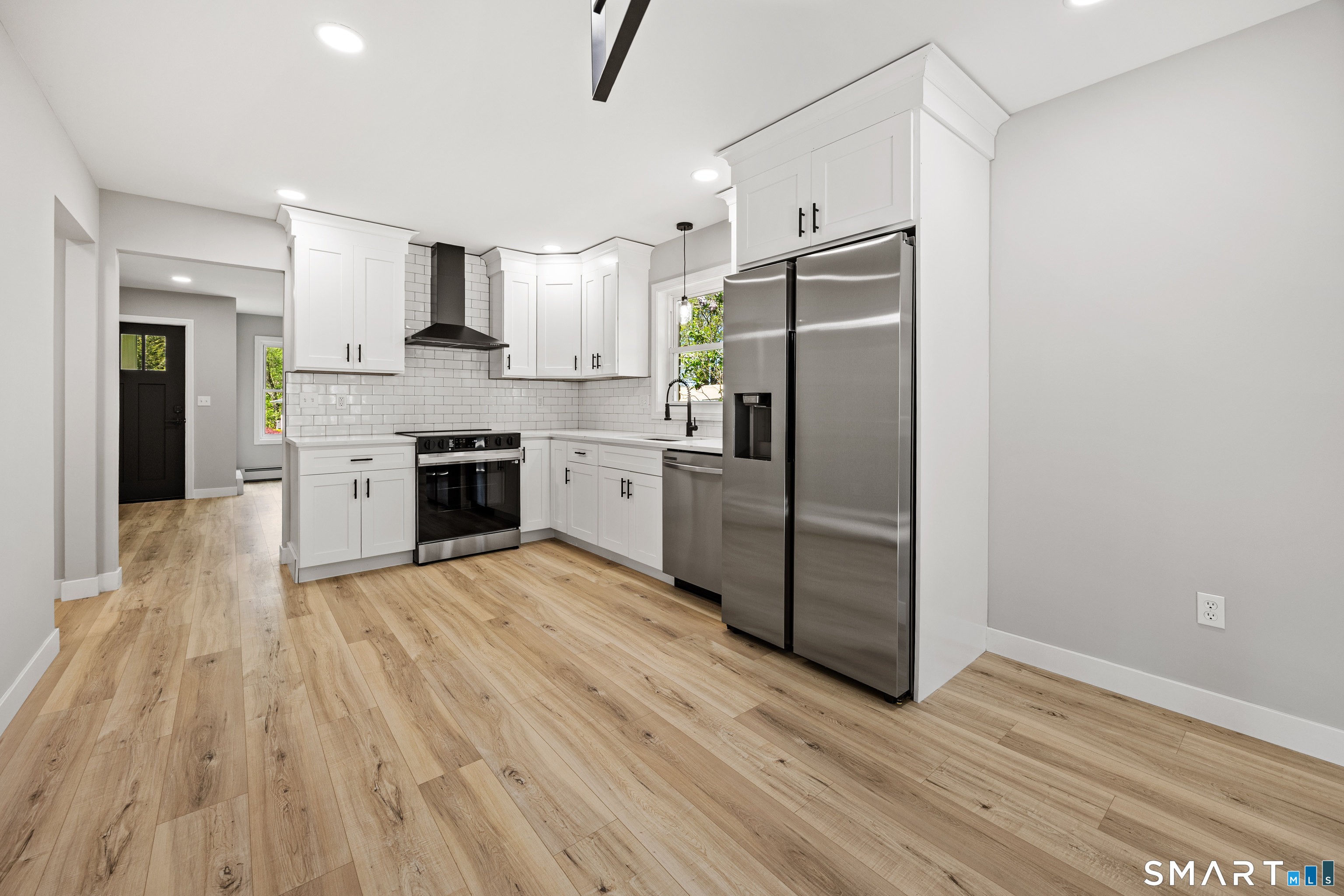 35 Lilly Street Waterbury CT 06708