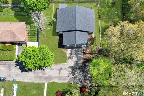 35 Lilly Street Waterbury CT 06708