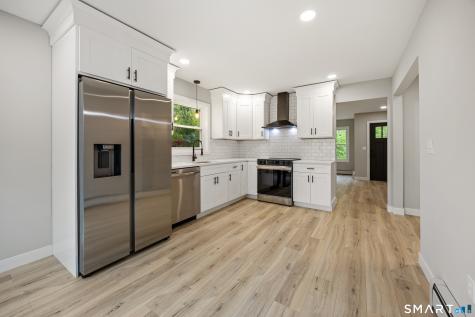 35 Lilly Street Waterbury CT 06708