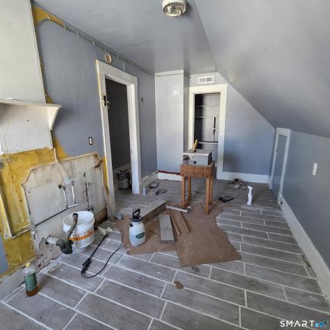 18 Darby Street Bloomfield CT 06002
