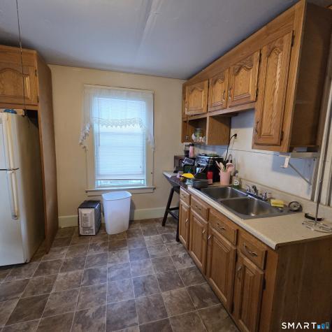 18 Darby Street Bloomfield CT 06002