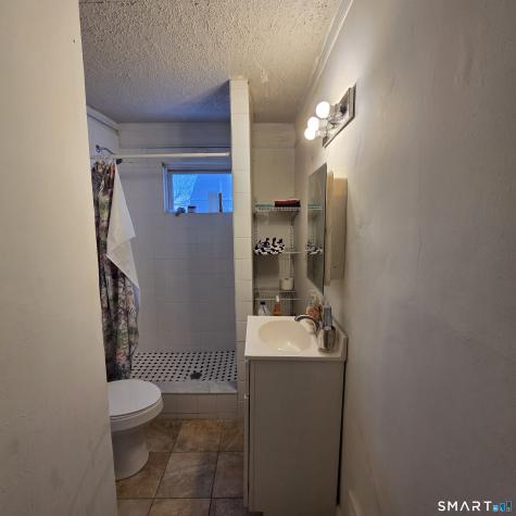 18 Darby Street Bloomfield CT 06002