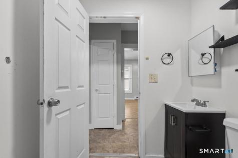 21 Aetna Street Waterbury CT 06704