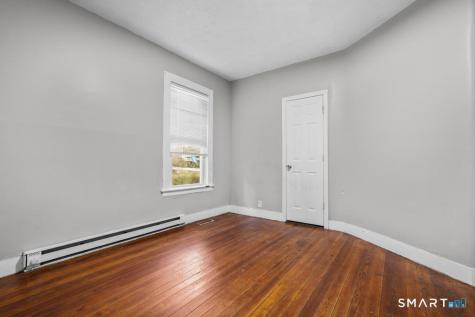 21 Aetna Street Waterbury CT 06704