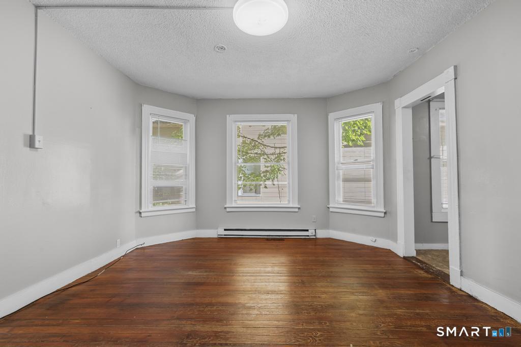 21 Aetna Street Waterbury CT 06704