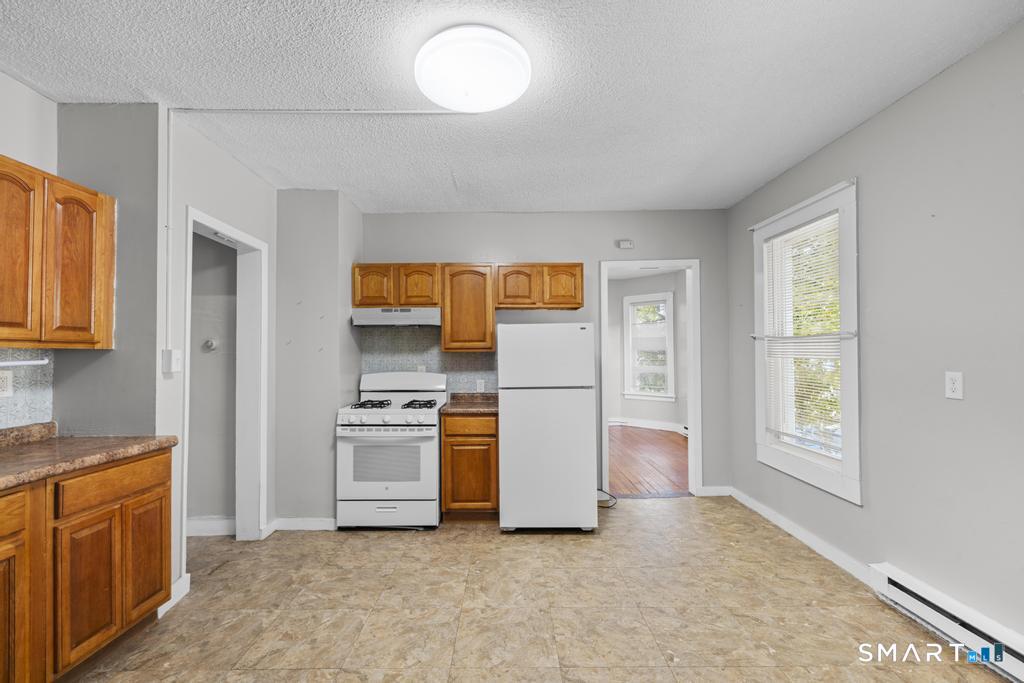21 Aetna Street Waterbury CT 06704