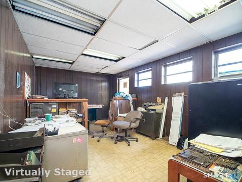 1052 Dixwell Avenue Hamden CT 06514
