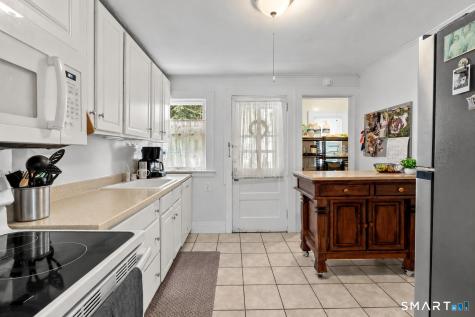 134-136 Whitman Avenue West Hartford CT 06107