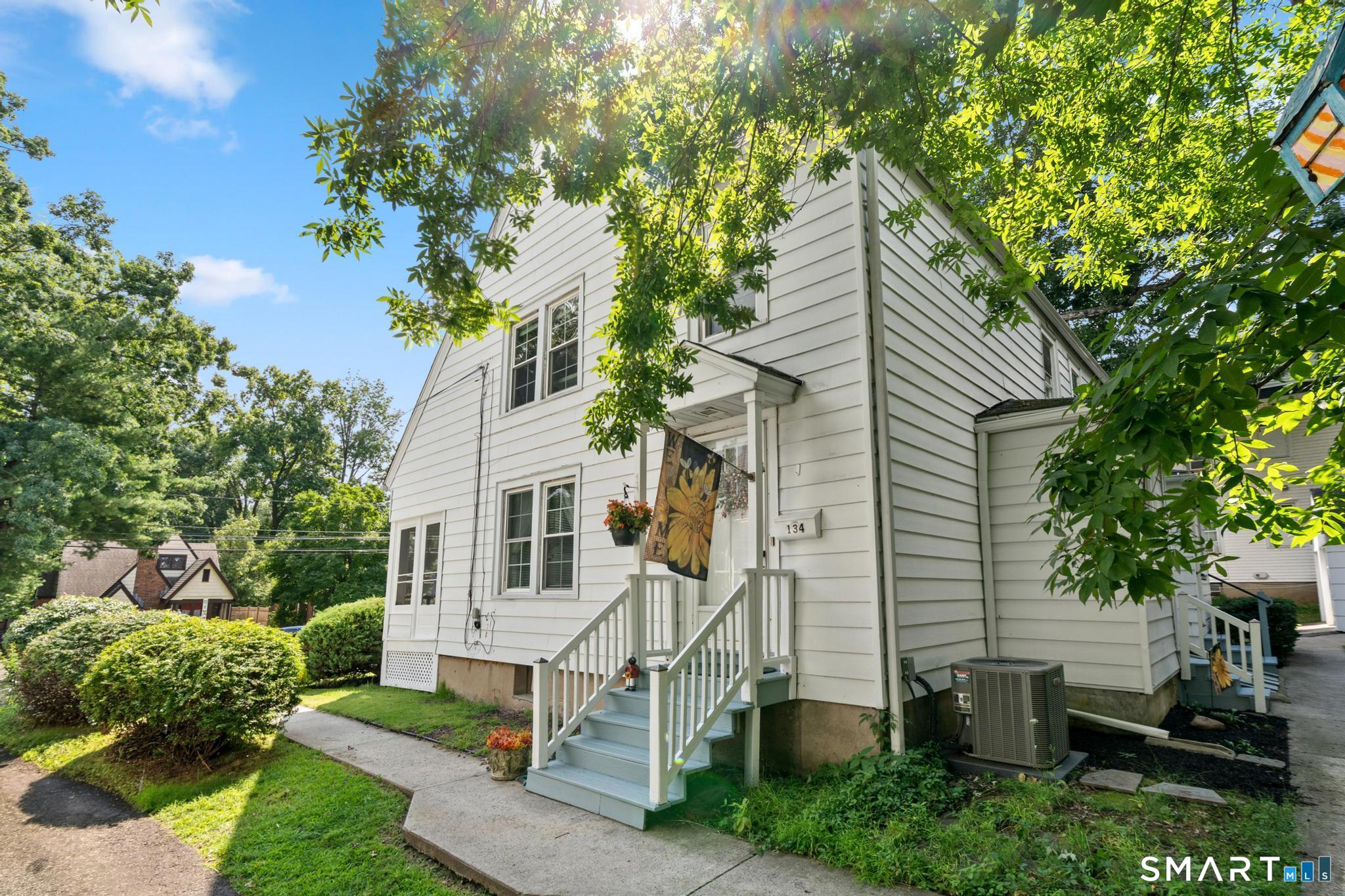 134-136 Whitman Avenue West Hartford CT 06107