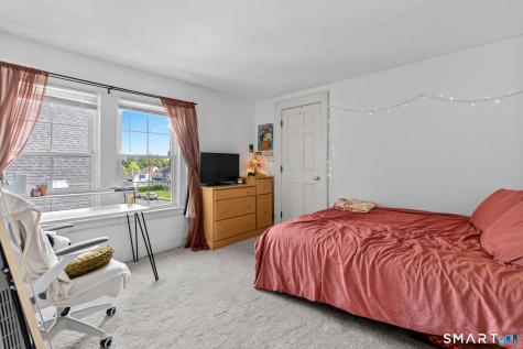 134-136 Whitman Avenue West Hartford CT 06107