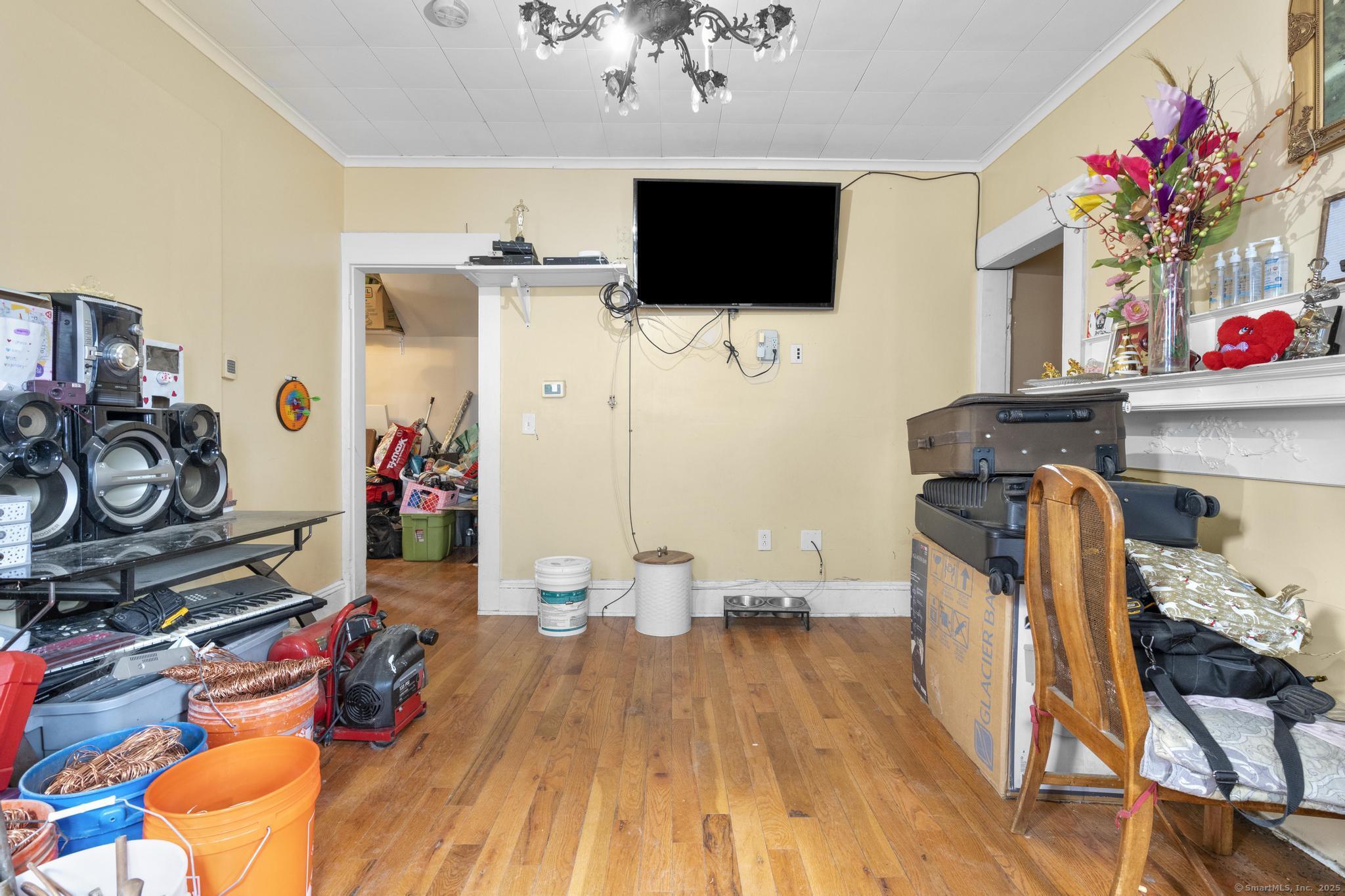 1146-1148 Iranistan Avenue Bridgeport CT 06605