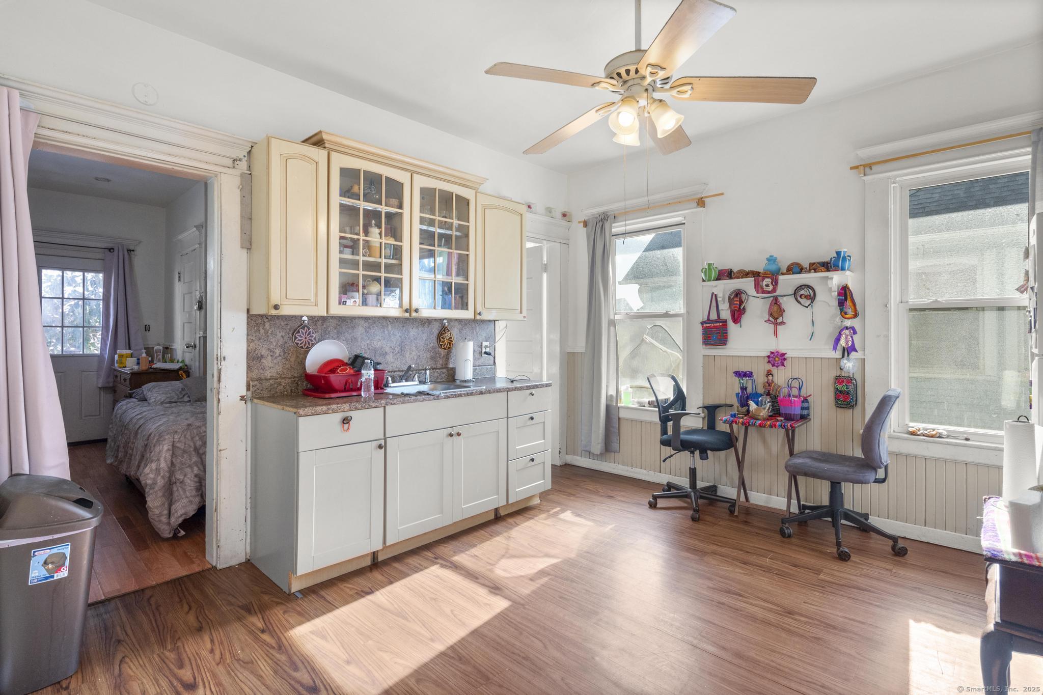 1146-1148 Iranistan Avenue Bridgeport CT 06605