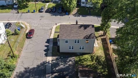 163-165 Woodlawn Circle East Hartford CT 06108
