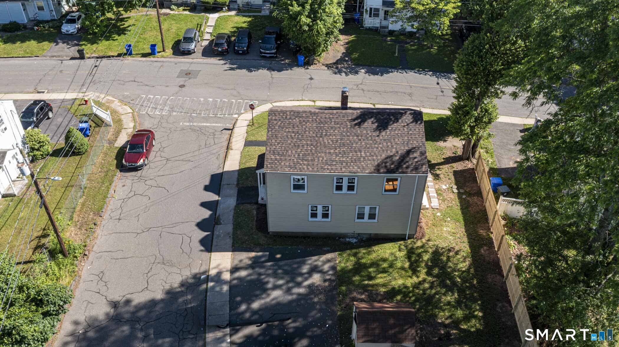 163-165 Woodlawn Circle East Hartford CT 06108