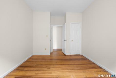 985 Bank Street Waterbury CT 06708