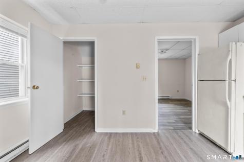 985 Bank Street Waterbury CT 06708