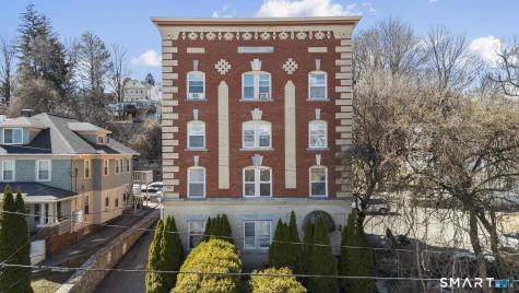 985 Bank Street Waterbury CT 06708