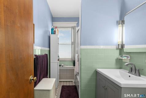 308 Highland Avenue Waterbury CT 06708