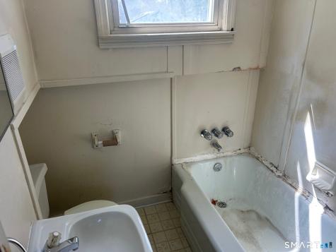 183 South Street Vernon CT 06066