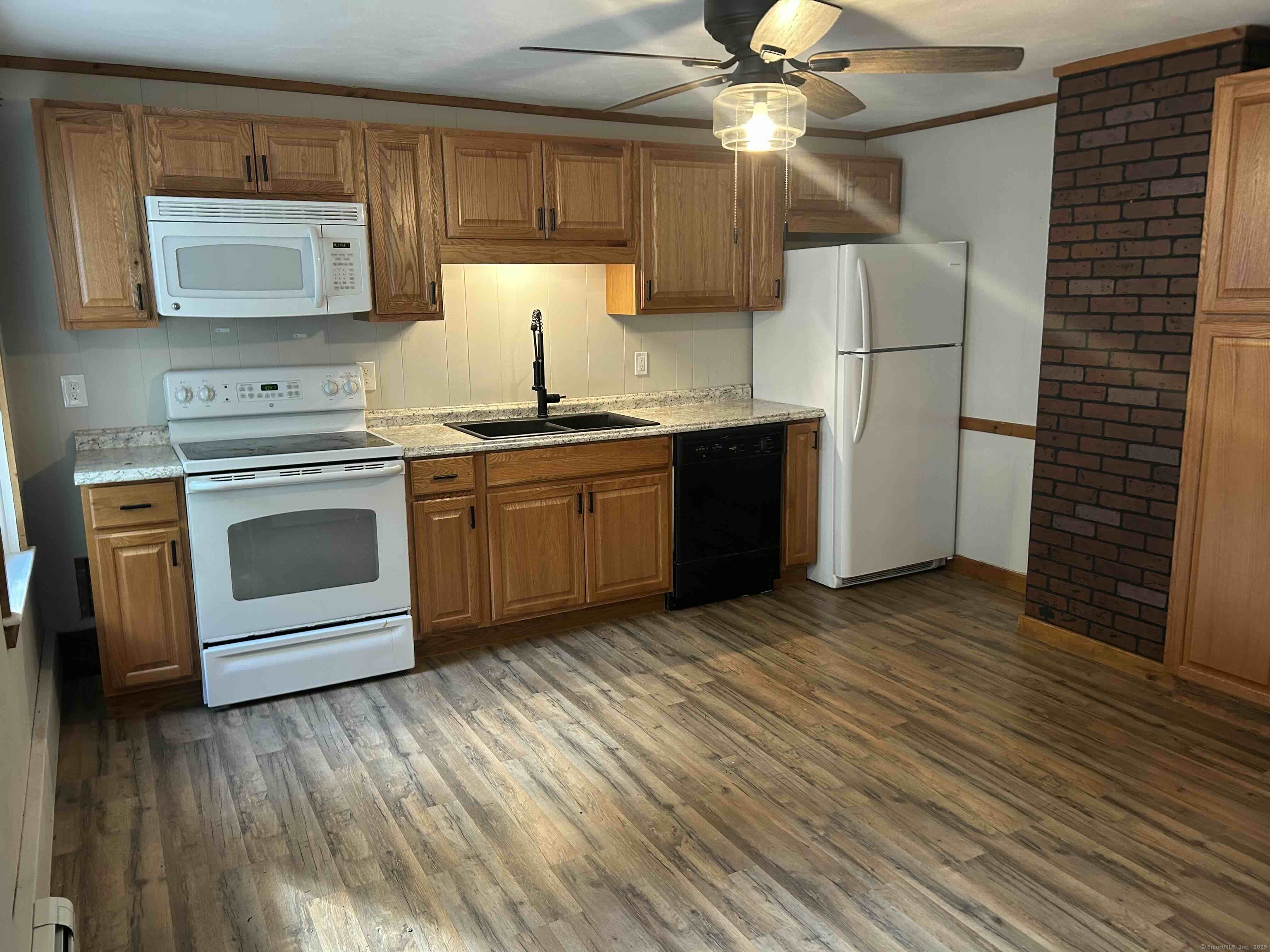 158 South Walnut Street Plainfield CT 06374