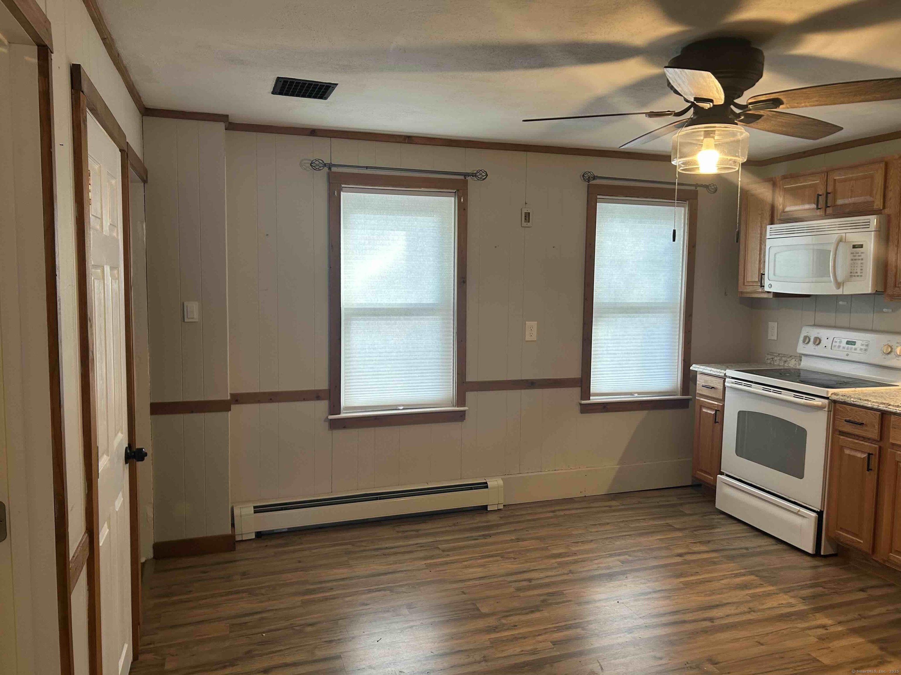 158 South Walnut Street Plainfield CT 06374