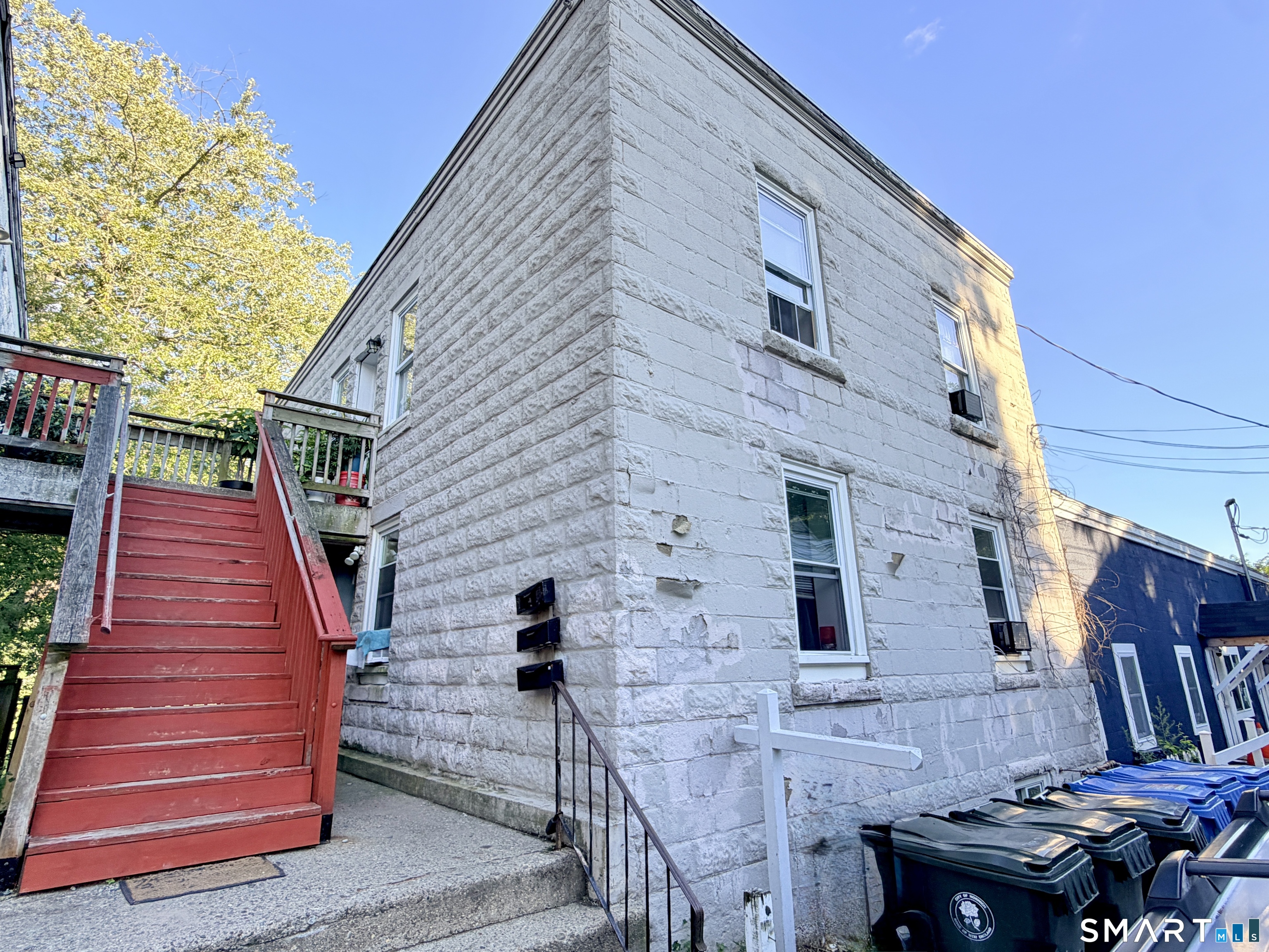 35 Lake Street Norwich CT 06360