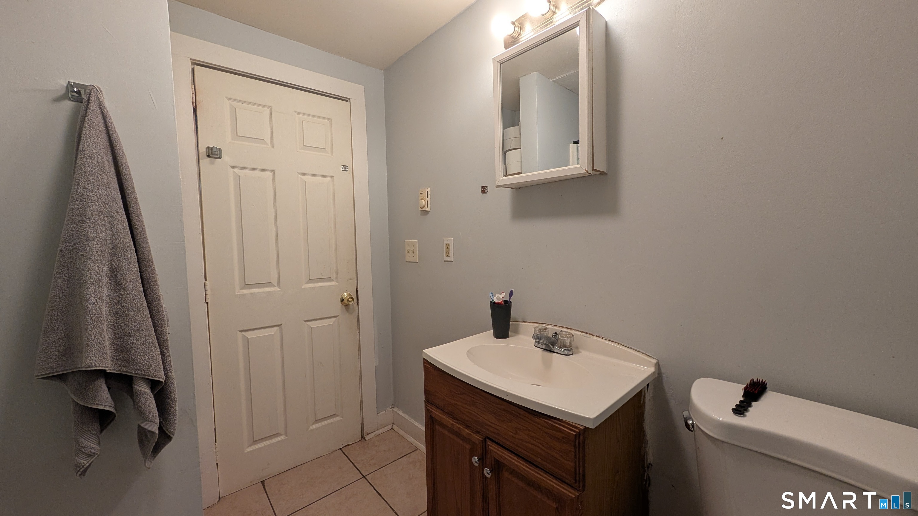 35 Lake Street Norwich CT 06360