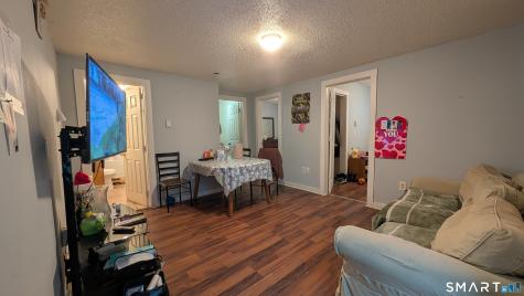 35 Lake Street Norwich CT 06360