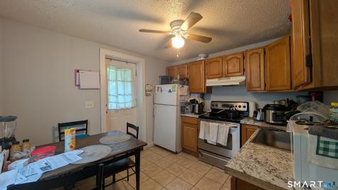 35 Lake Street Norwich CT 06360