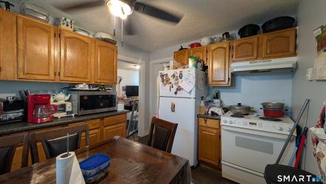 35 Lake Street Norwich CT 06360
