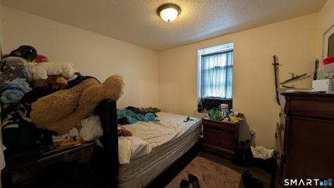 35 Lake Street Norwich CT 06360