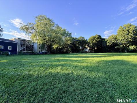 35 Lake Street Norwich CT 06360