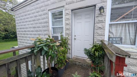 35 Lake Street Norwich CT 06360