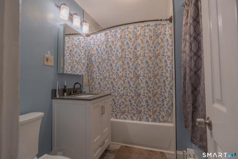82 Greenwood Street Naugatuck CT 06770