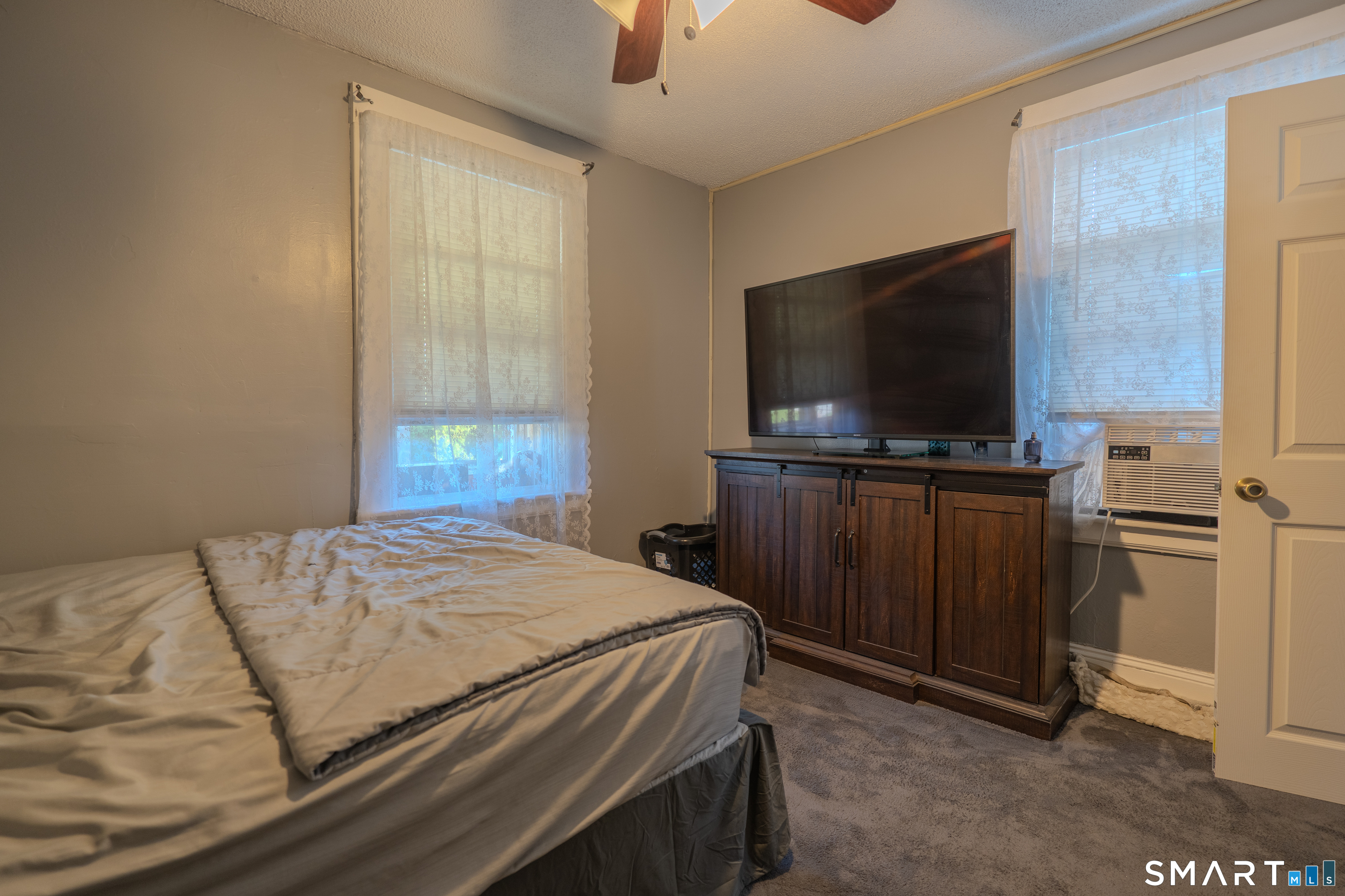 82 Greenwood Street Naugatuck CT 06770