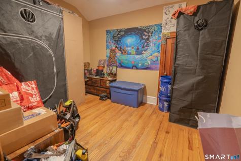 82 Greenwood Street Naugatuck CT 06770