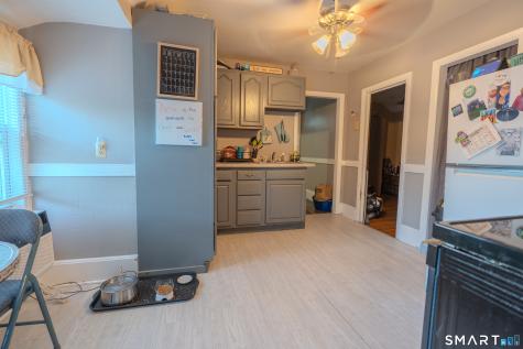 82 Greenwood Street Naugatuck CT 06770