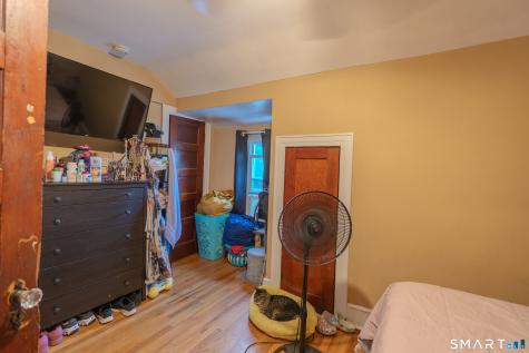 82 Greenwood Street Naugatuck CT 06770