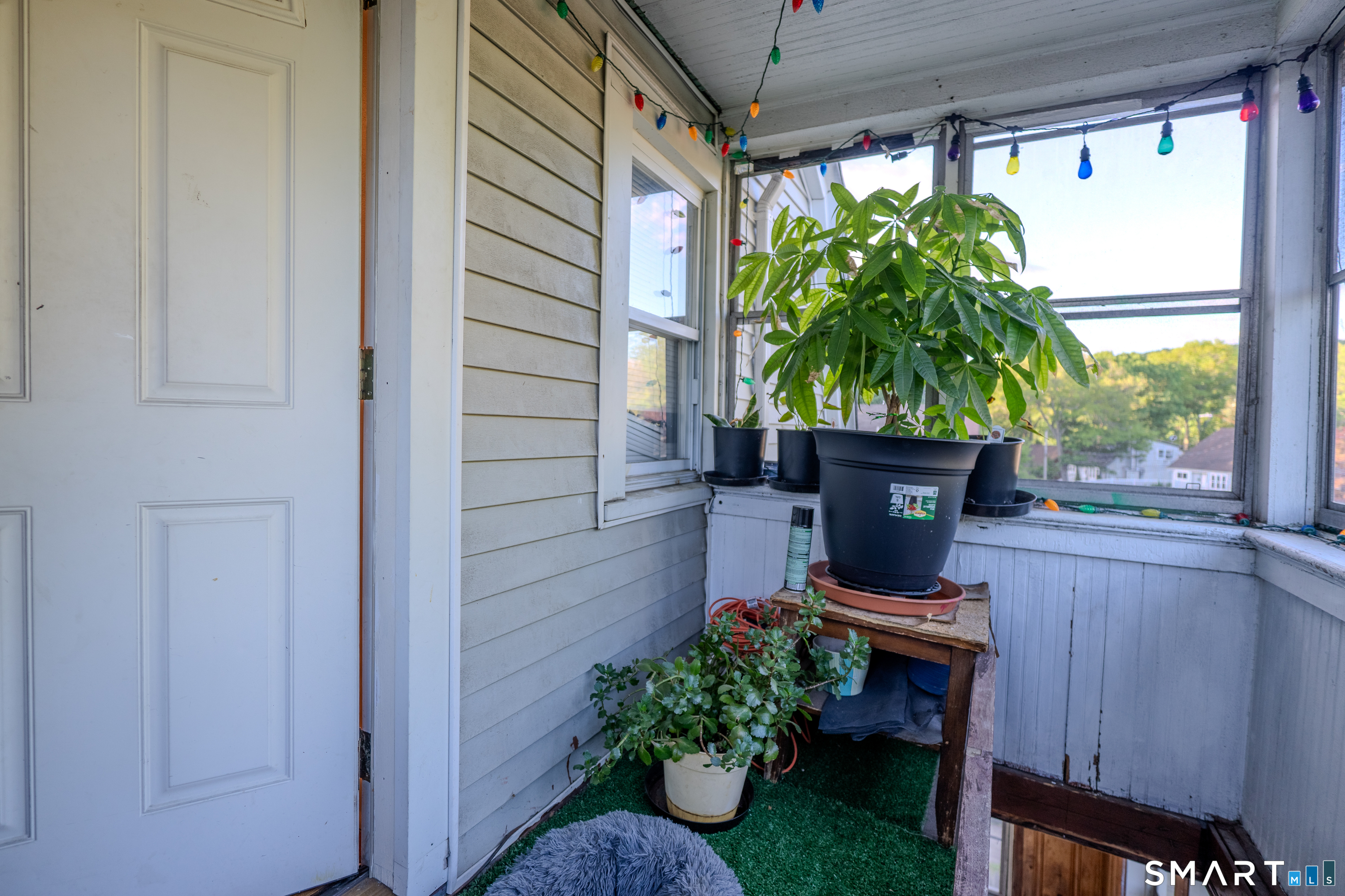82 Greenwood Street Naugatuck CT 06770